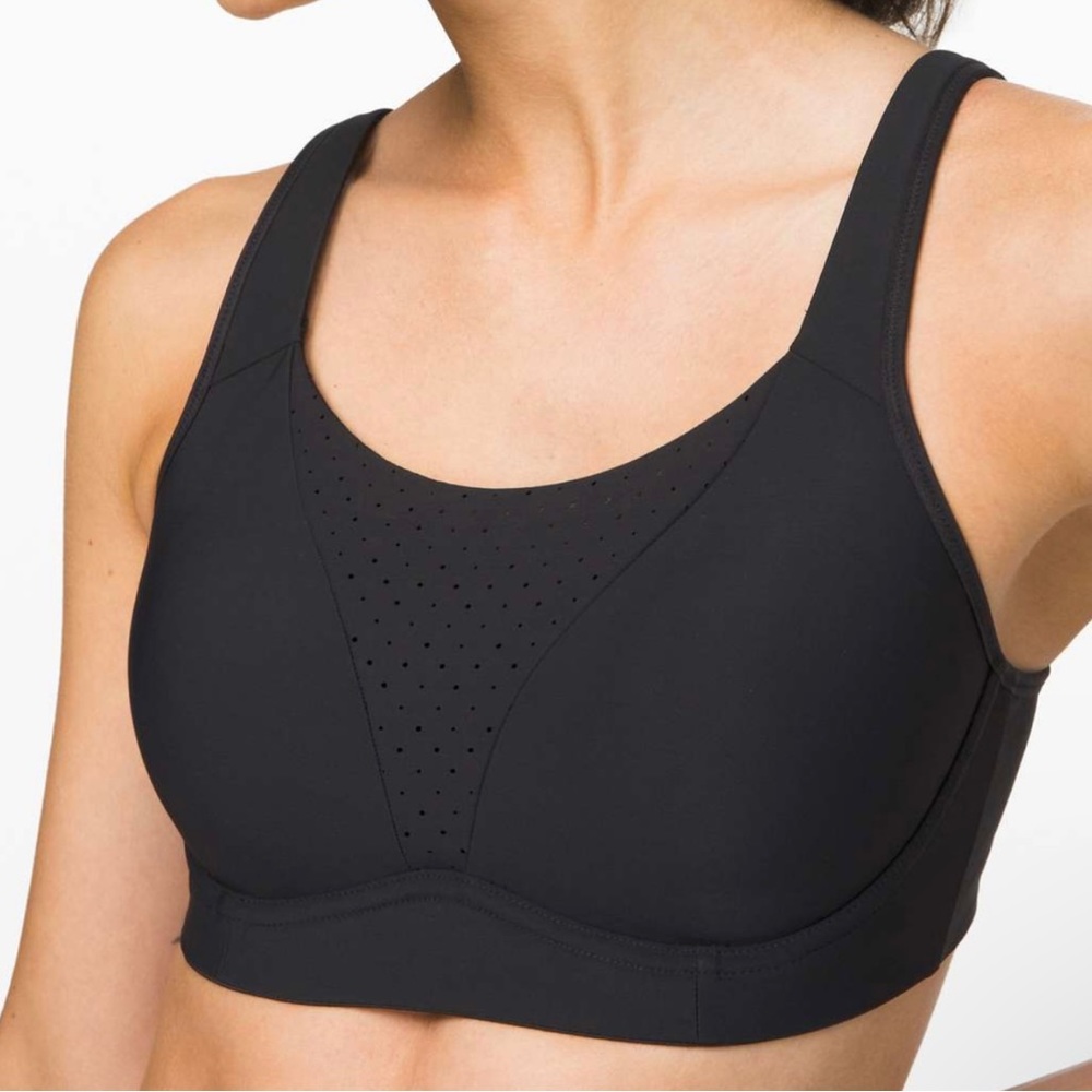 Lululemon Run Times Black Sports Bra Size 36D